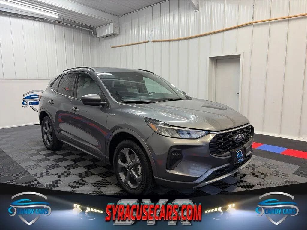 2023 FORD Escape