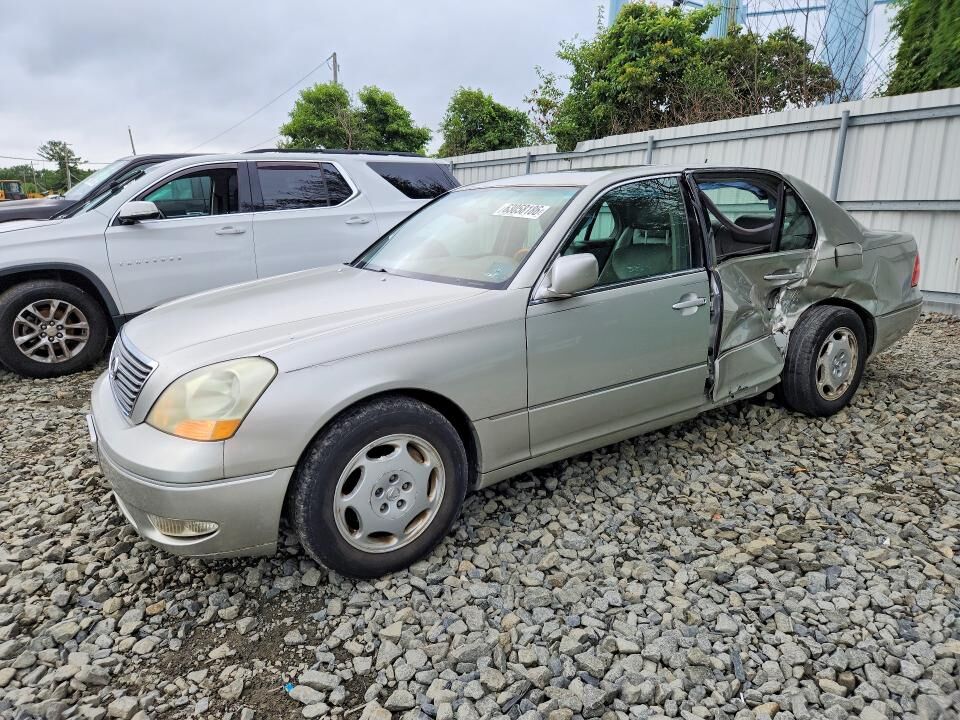 2001 LEXUS LS