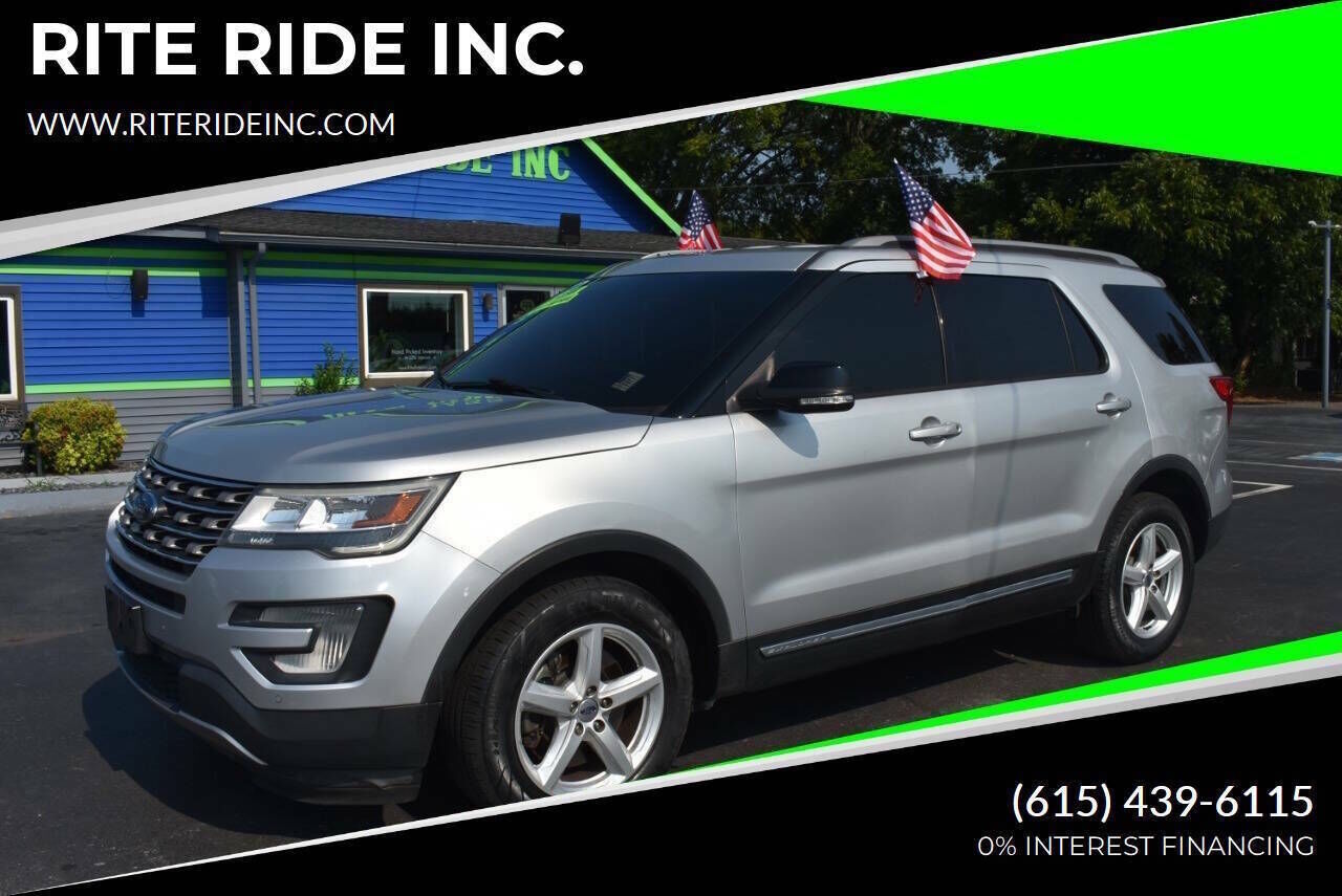 2017 FORD Explorer