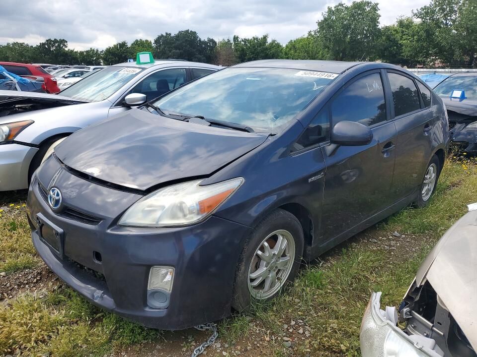 2011 TOYOTA PRIUS