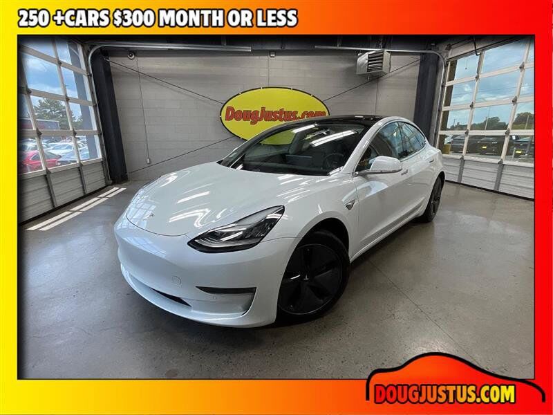 2020 TESLA Model 3