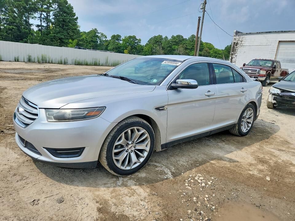 2015 FORD Taurus