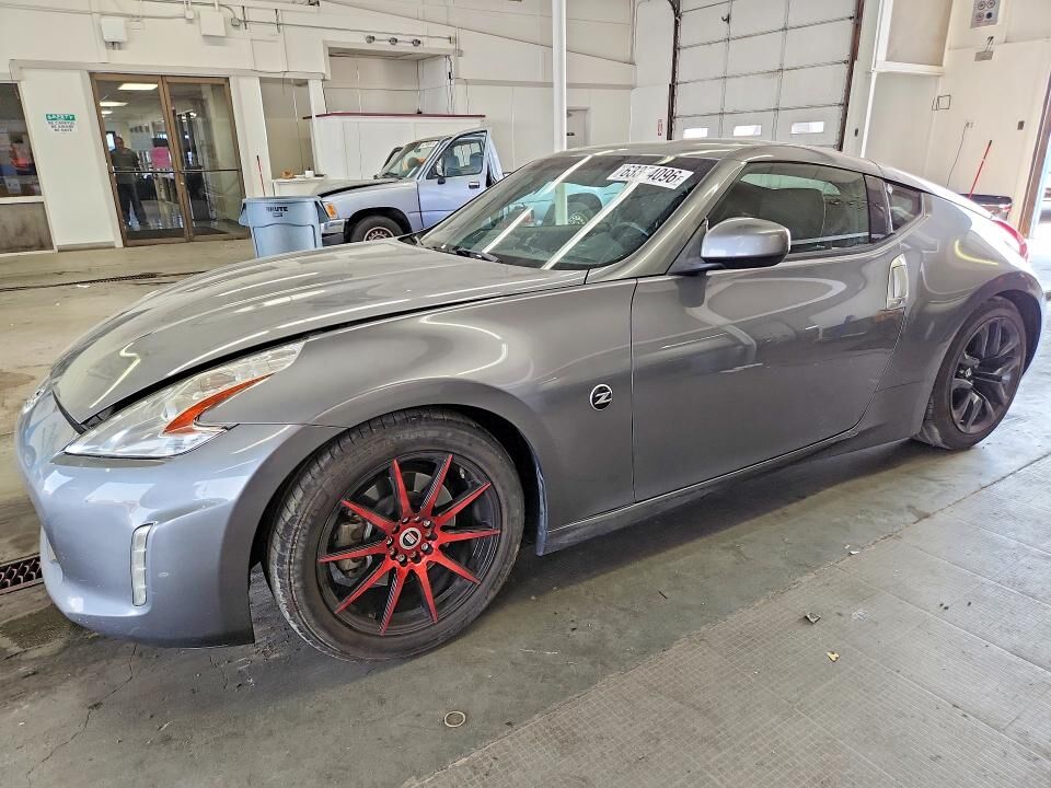 2017 NISSAN 370Z