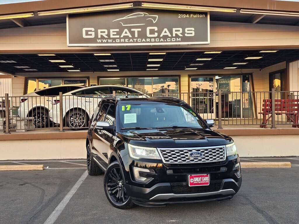 2017 FORD Explorer
