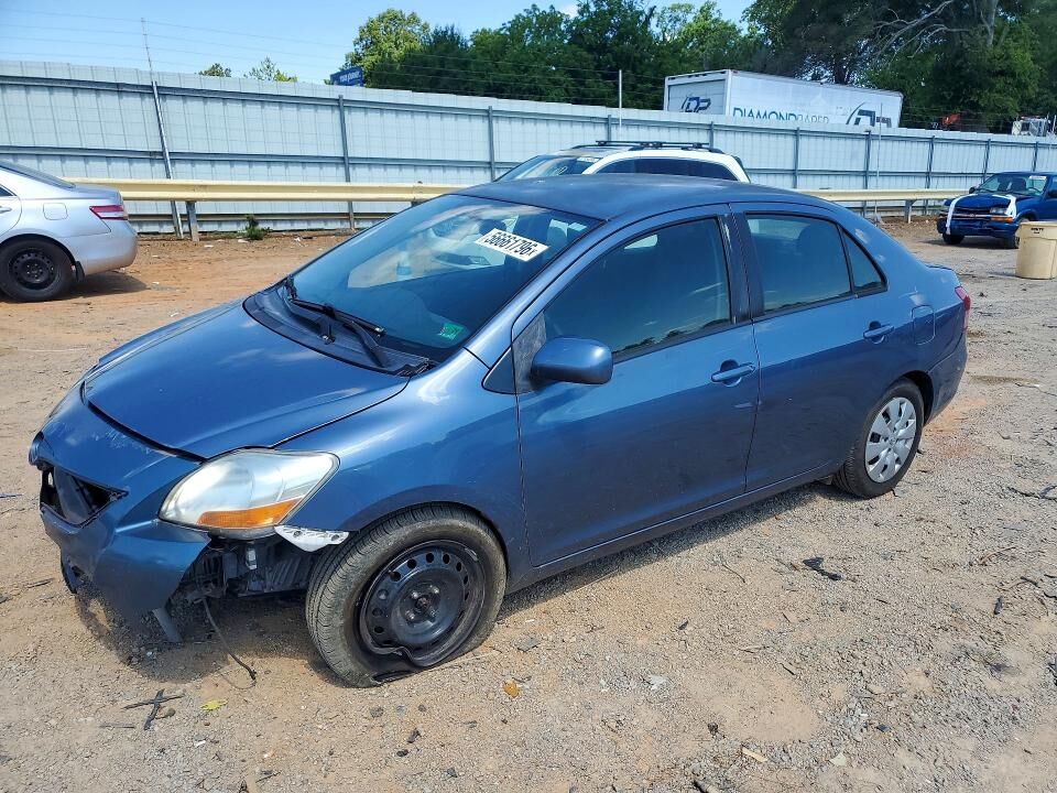 2012 TOYOTA Yaris
