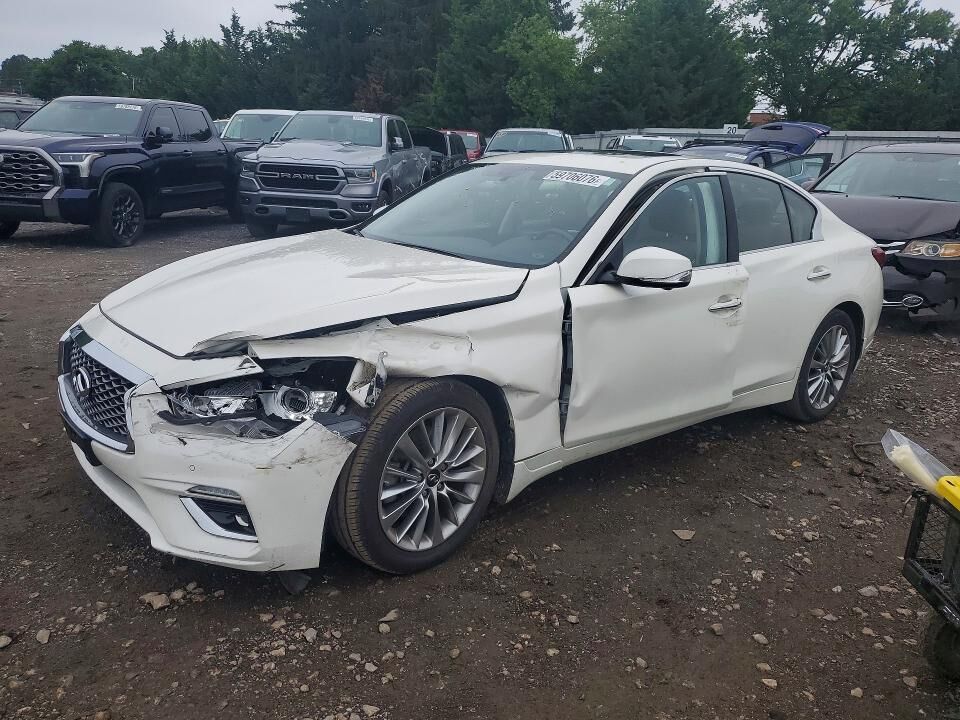 2023 INFINITI Q50