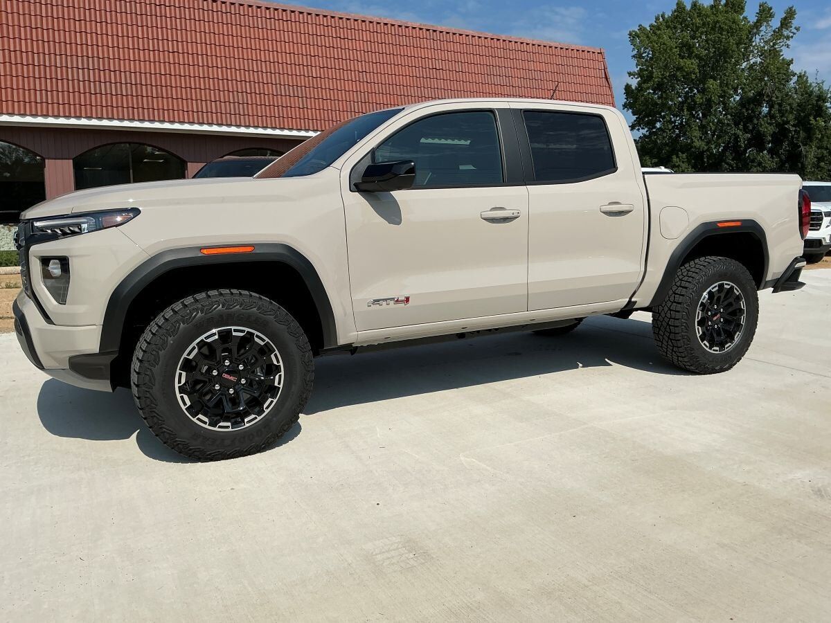 2026 GMC Canyon