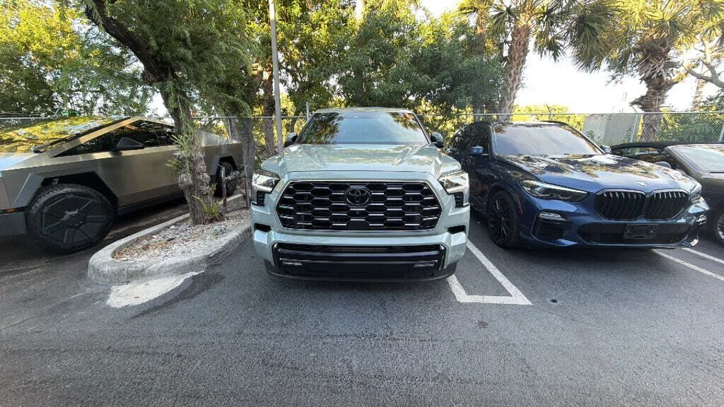 2025 TOYOTA Sequoia