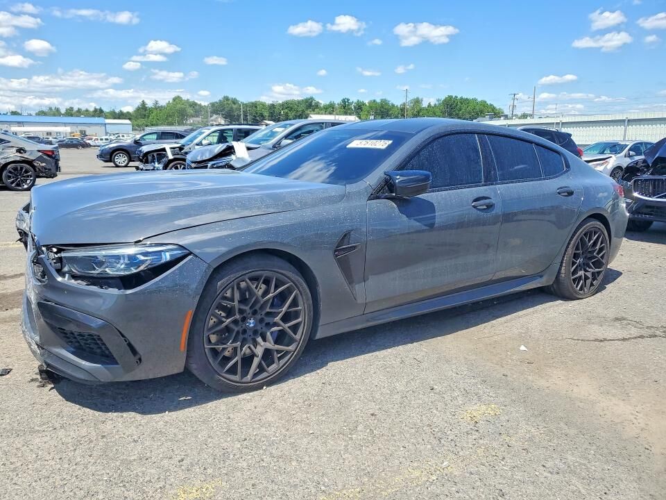 2020 BMW M8