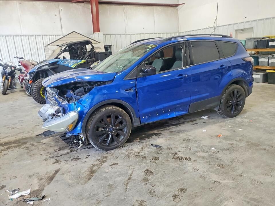 2017 FORD Escape