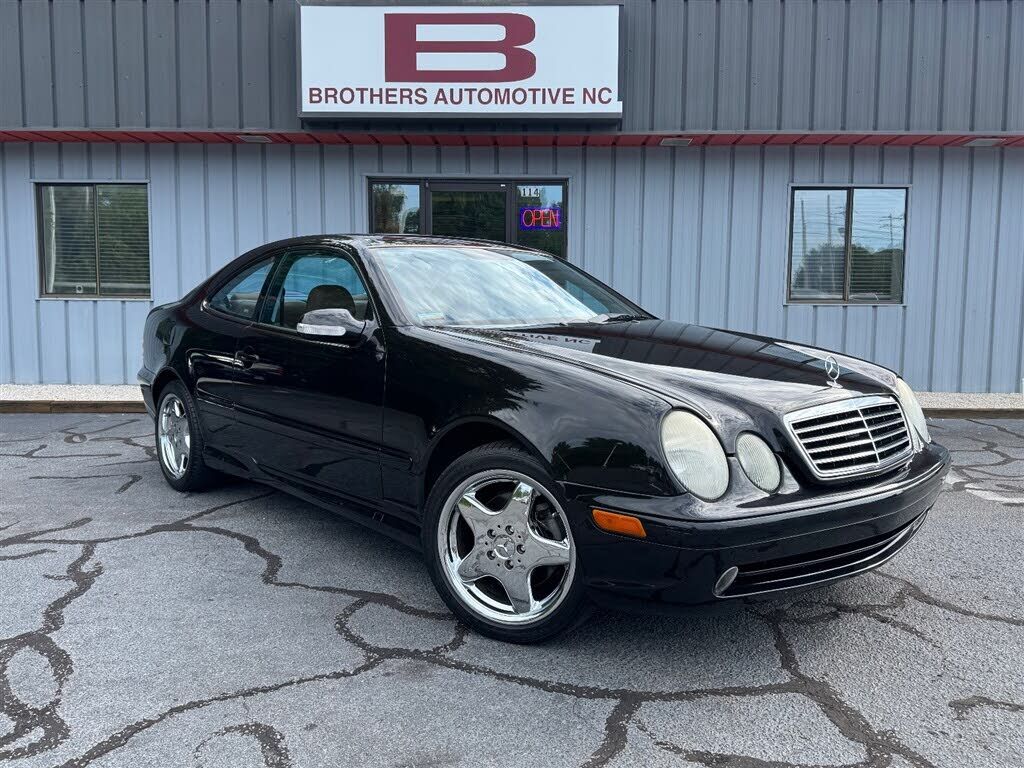 2000 MERCEDES-BENZ CLK-Class