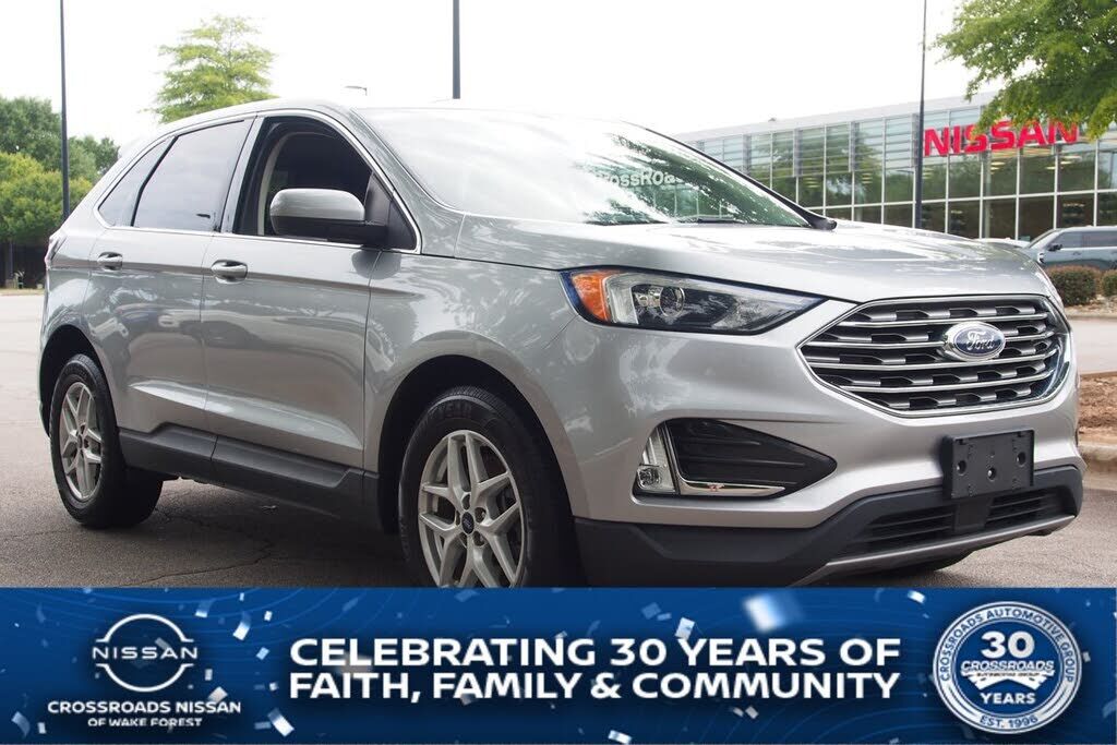 2022 FORD Edge