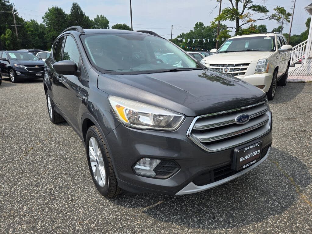 2018 FORD Escape