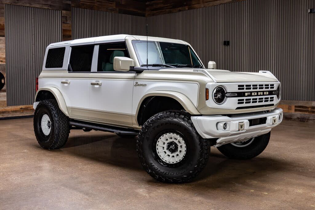 2026 FORD Bronco