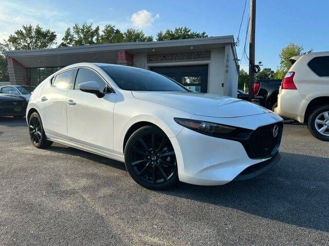2021 MAZDA Mazda3