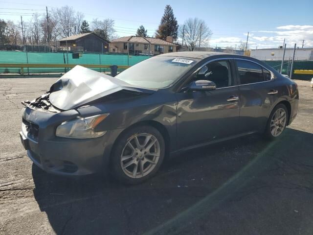 2011 NISSAN Maxima