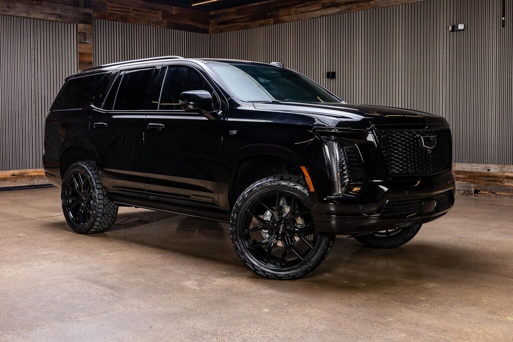 2025 CADILLAC Escalade