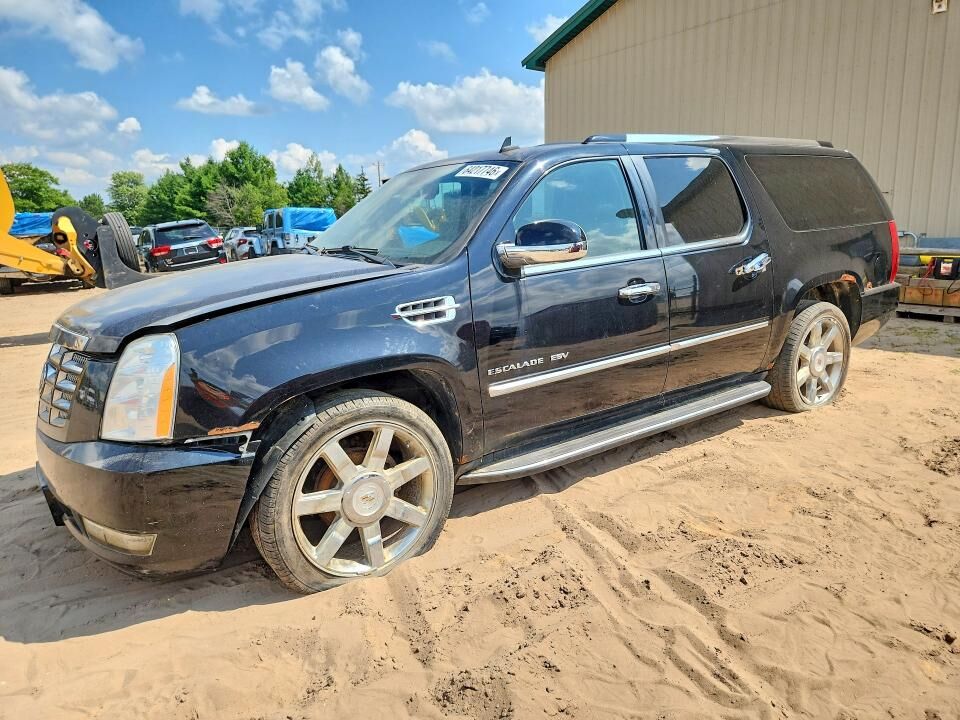 2010 CADILLAC Escalade