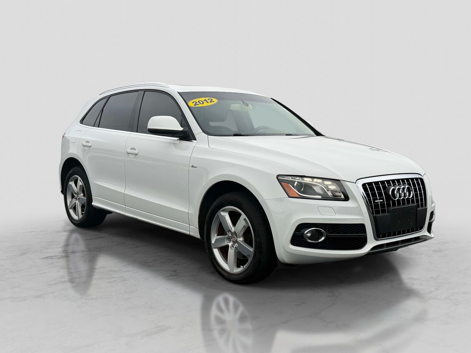 2012 AUDI Q5