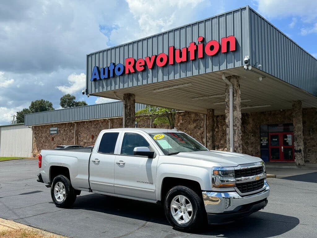 2017 CHEVROLET Silverado
