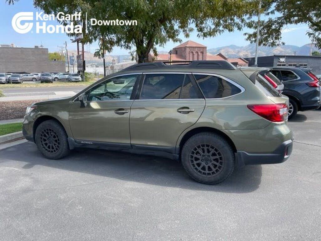 2018 SUBARU Outback