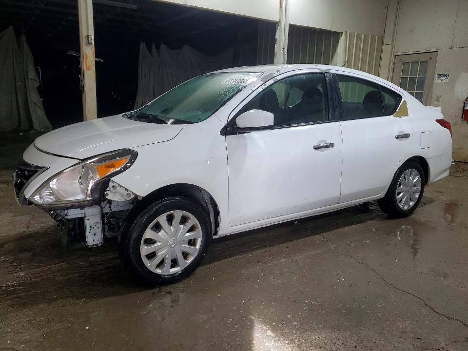 2018 NISSAN Versa