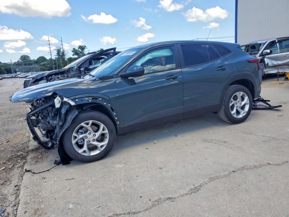 2026 CHEVROLET Trax