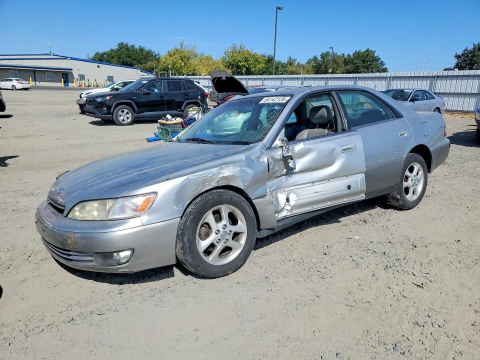 2001 LEXUS ES
