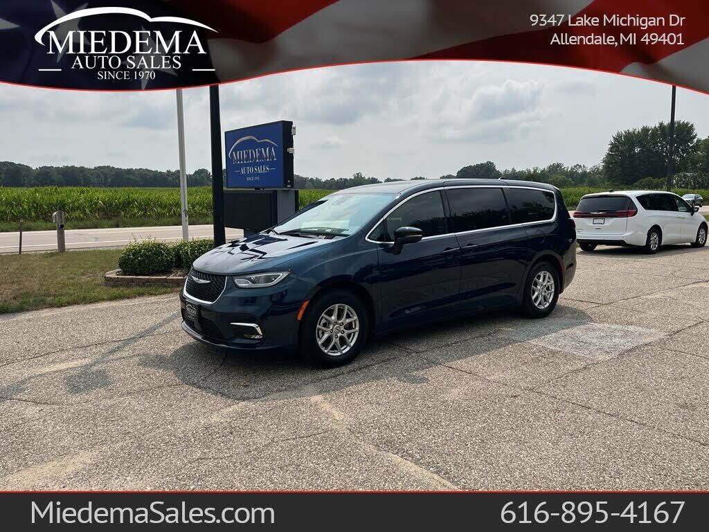 2025 CHRYSLER Pacifica