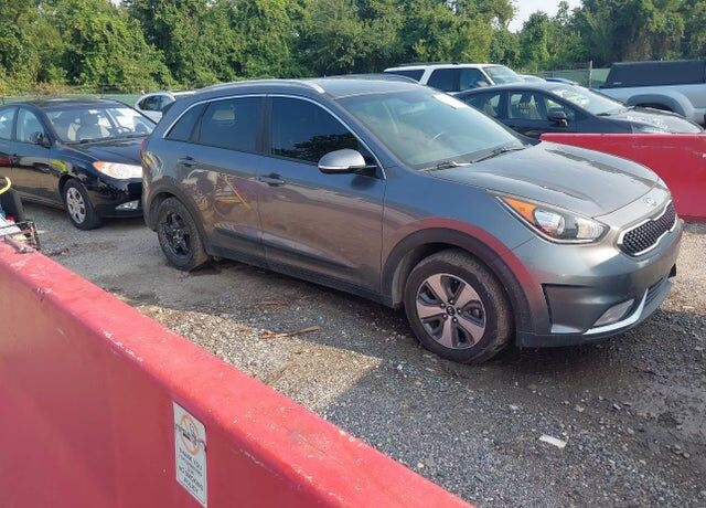 2017 KIA Niro