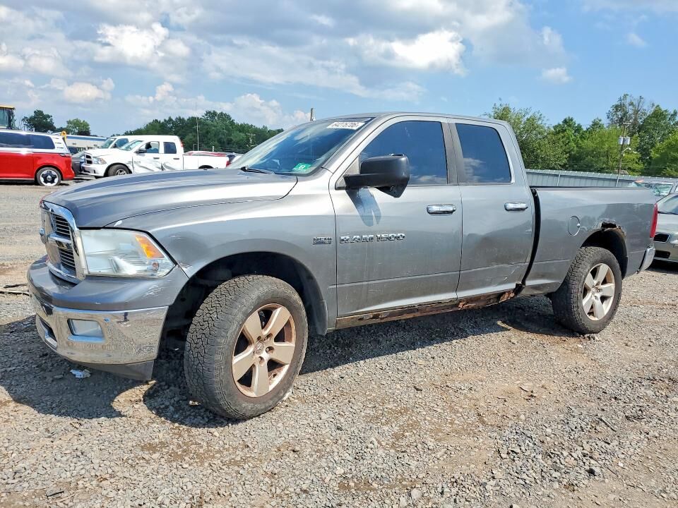 2012 DODGE Ram