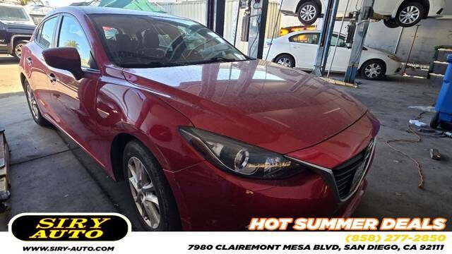 2016 MAZDA Mazda3