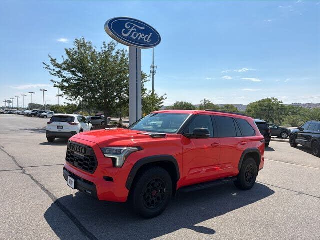 2023 TOYOTA Sequoia