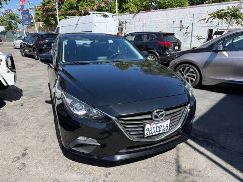 2016 MAZDA Mazda3