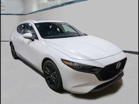 2023 MAZDA Mazda3