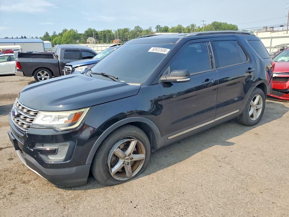 2017 FORD Explorer