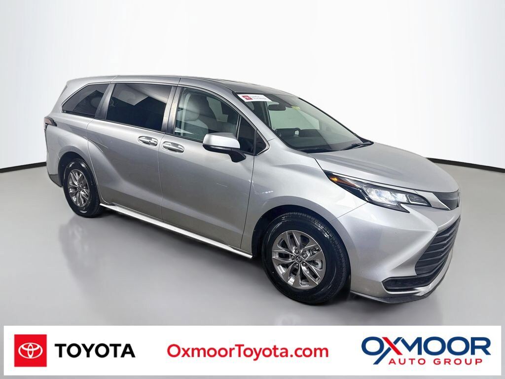 2022 TOYOTA Sienna