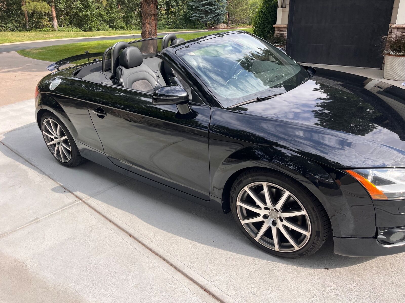 2009 AUDI TT