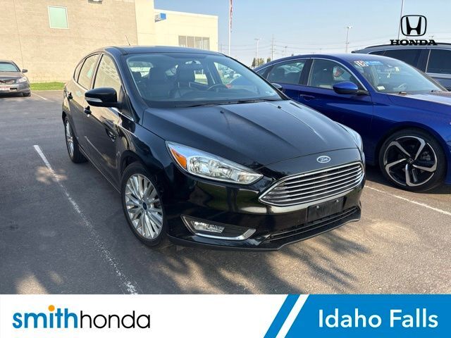 2017 FORD Focus