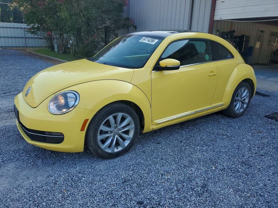2013 VOLKSWAGEN Beetle
