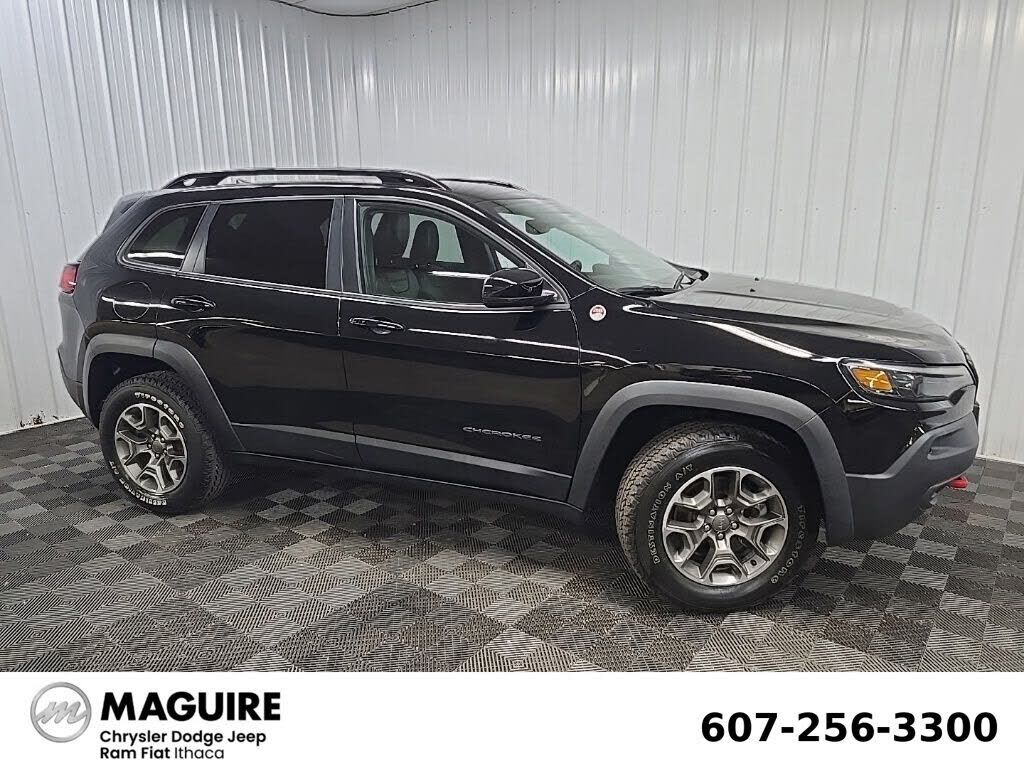 2022 JEEP Cherokee