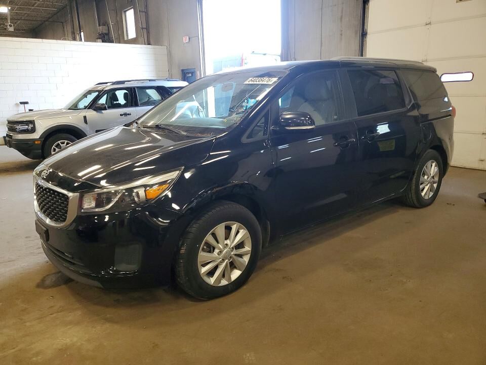 2016 KIA Sedona