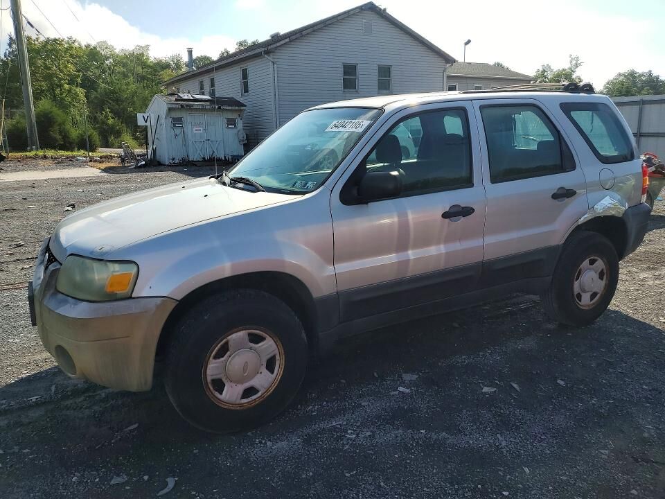 2005 FORD Escape
