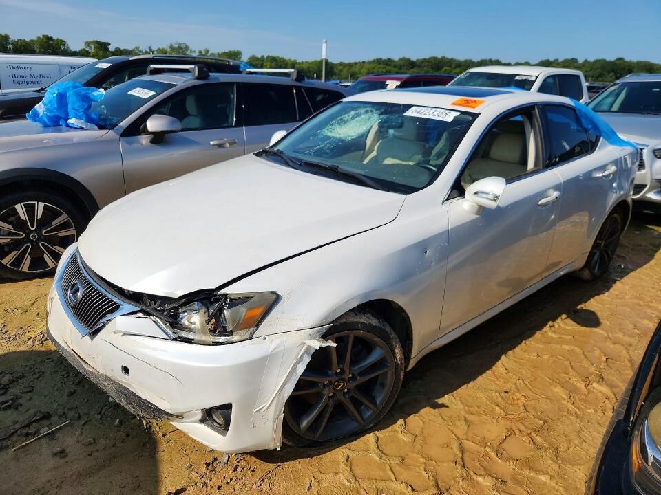2011 LEXUS IS
