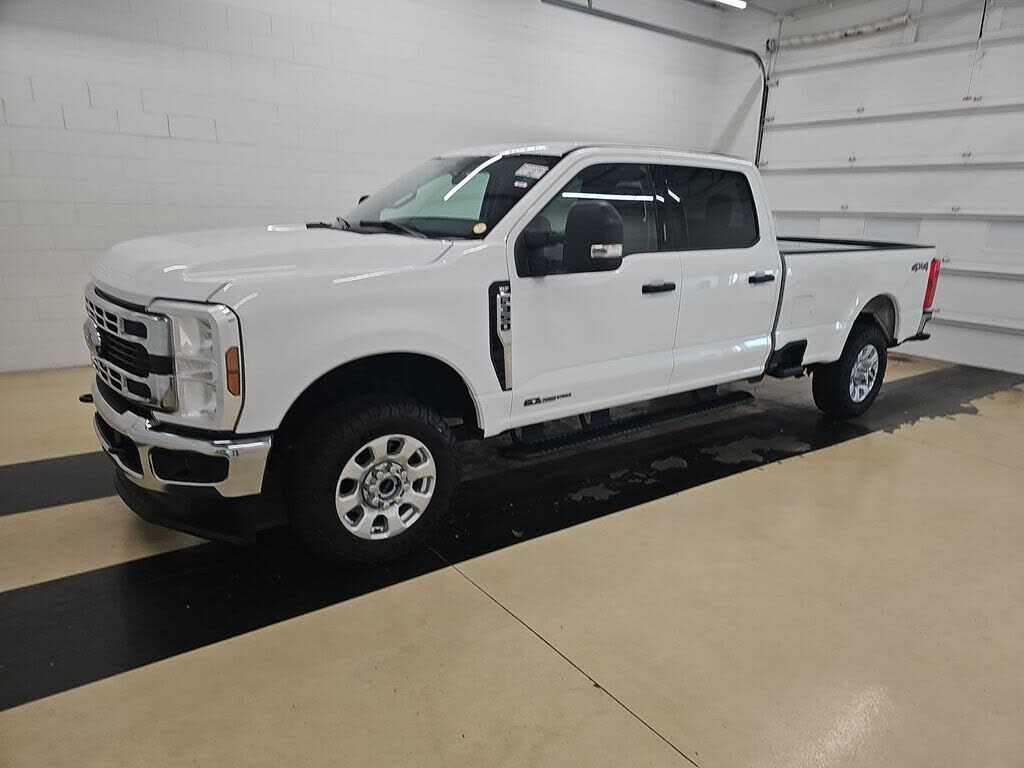 2024 FORD F-350