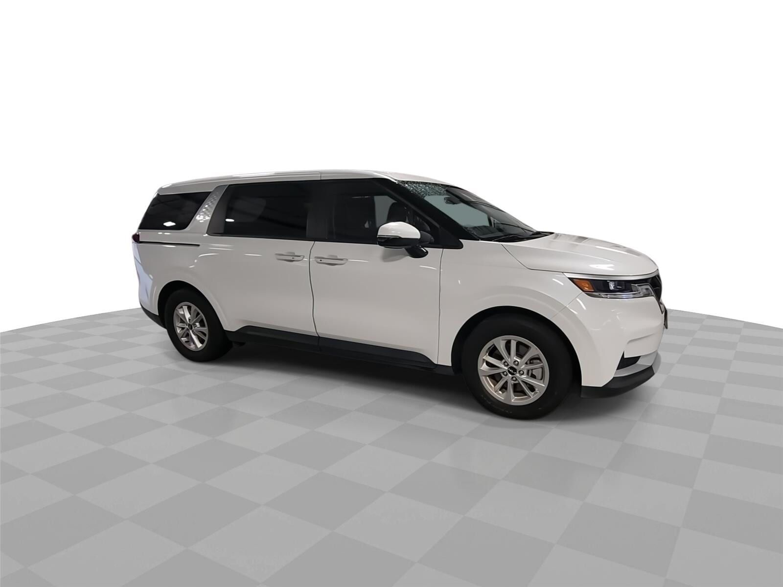 2024 KIA Carnival