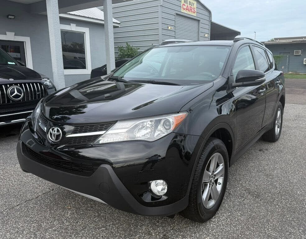 2015 TOYOTA RAV4