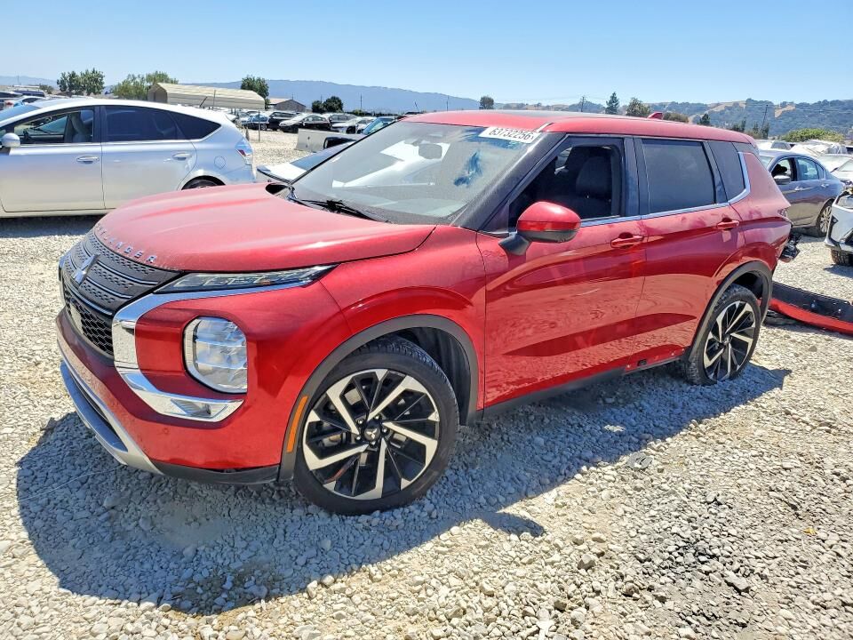 2022 MITSUBISHI Outlander