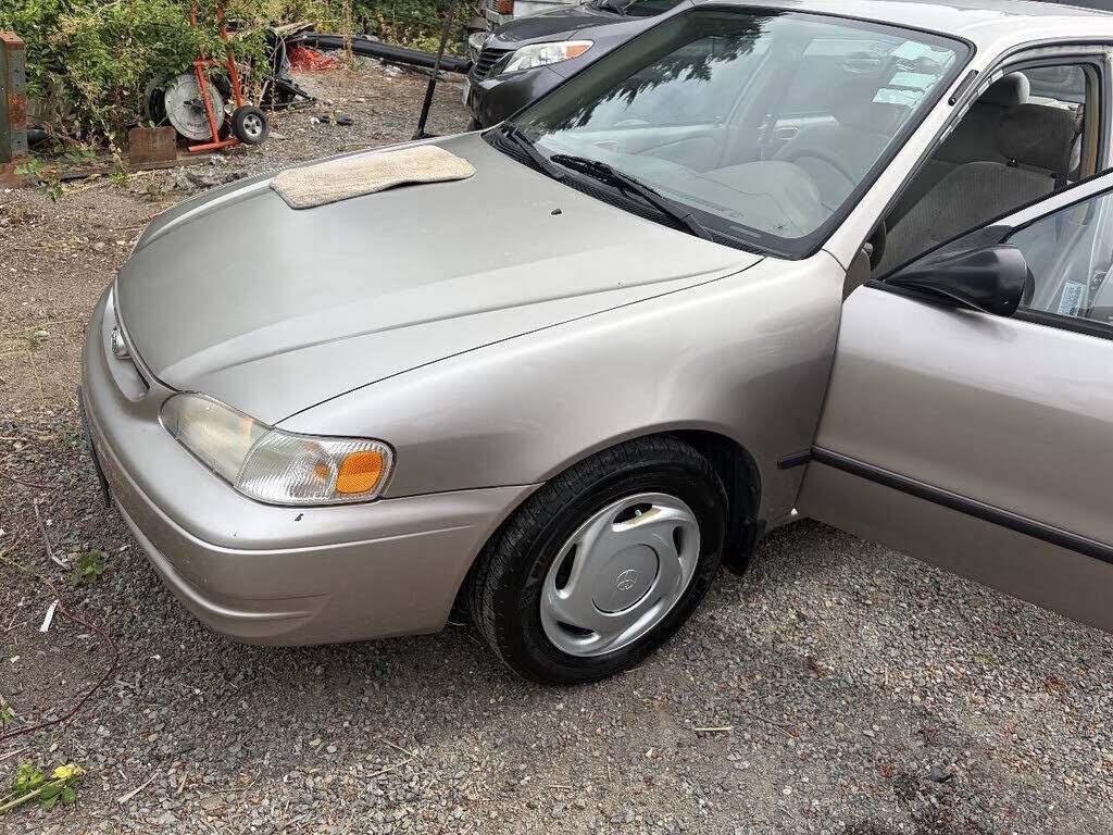 2000 TOYOTA Corolla