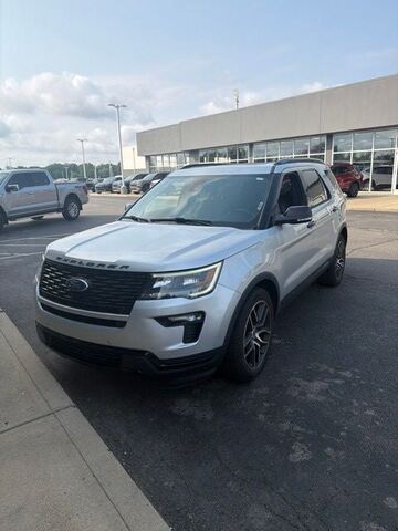 2018 FORD Explorer